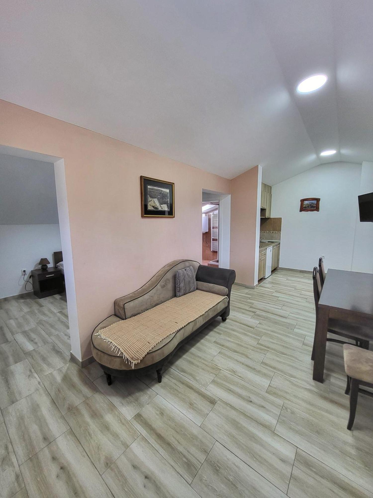 Apartmani Tarsko Jezero Zaovine Szoba fotó